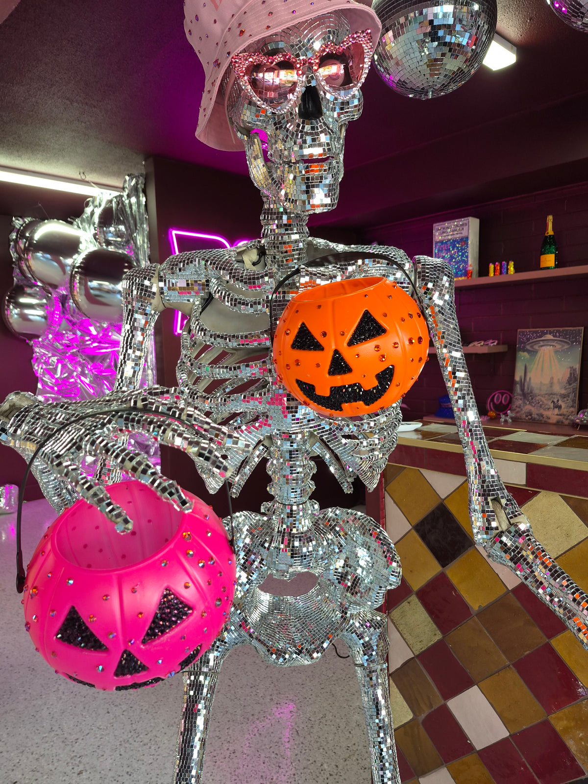 HALLOWEEN BEDAZZLE SESSION - Saturday 31st October.
